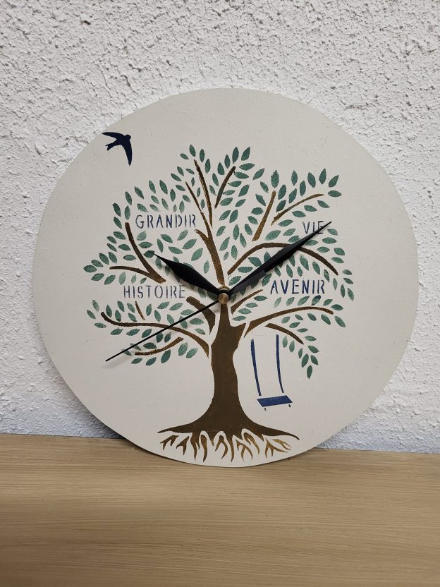 Horloge artisanale arbre de vie faite main - L'art de décorer