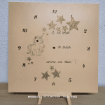 Horloge murale Licorne et étoiles